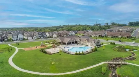 1033 Harvest Acres Hendersonville TN 37075