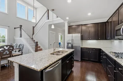 1551 Drakes Creek Road Hendersonville TN 37075