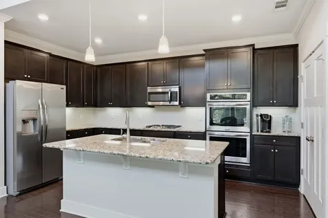1551 Drakes Creek Road Hendersonville TN 37075