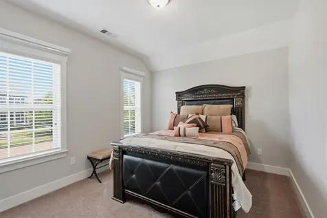 1551 Drakes Creek Road Hendersonville TN 37075