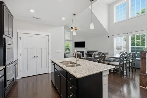 1551 Drakes Creek Road Hendersonville TN 37075