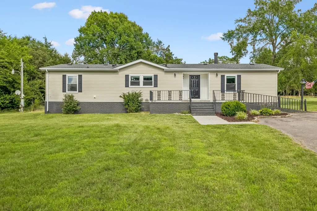 4407 S Mount Juliet Road Hermitage TN 37076
