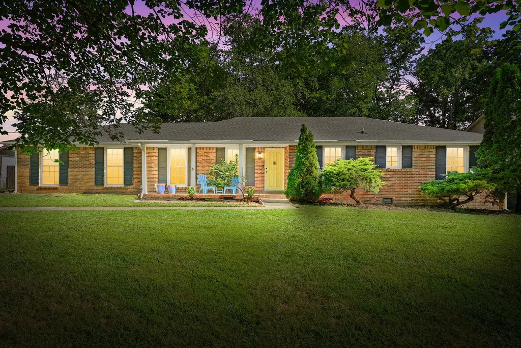 1534 Armistead Drive Clarksville TN 37042