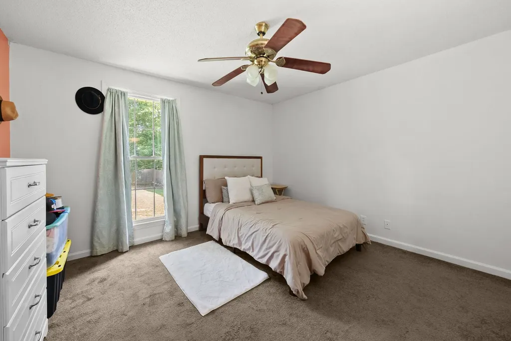 1534 Armistead Drive Clarksville TN 37042