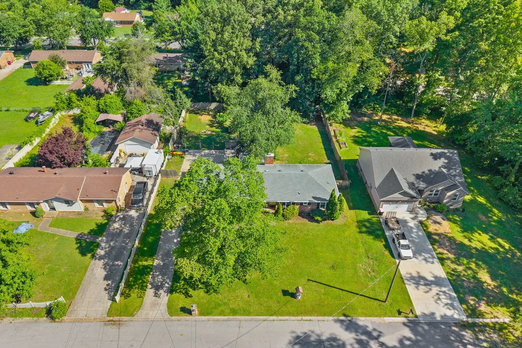 1534 Armistead Drive Clarksville TN 37042