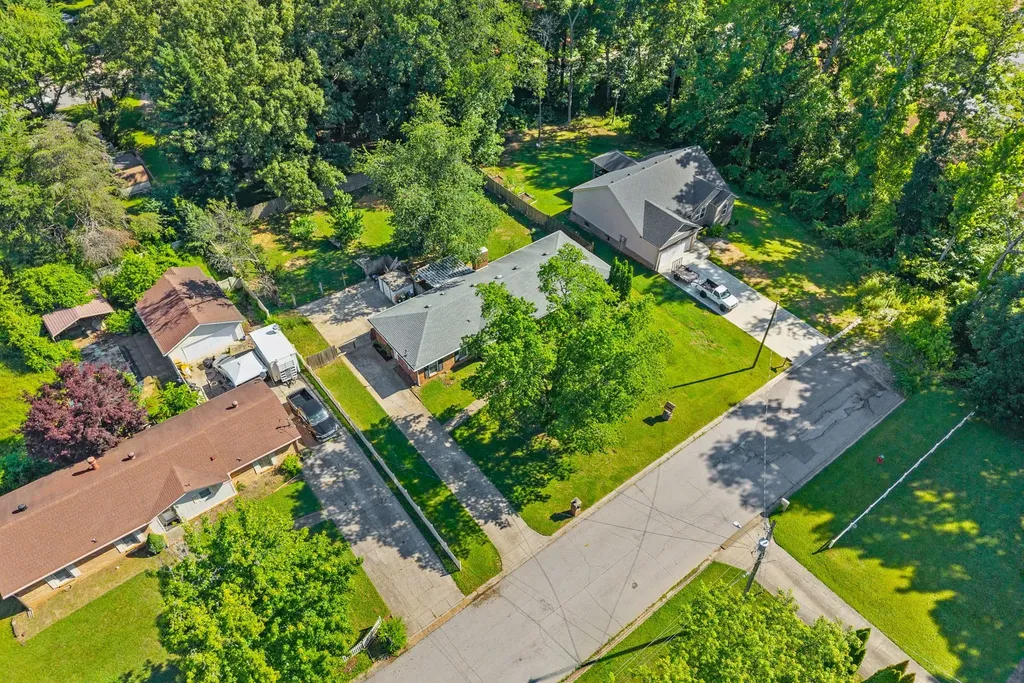 1534 Armistead Drive Clarksville TN 37042
