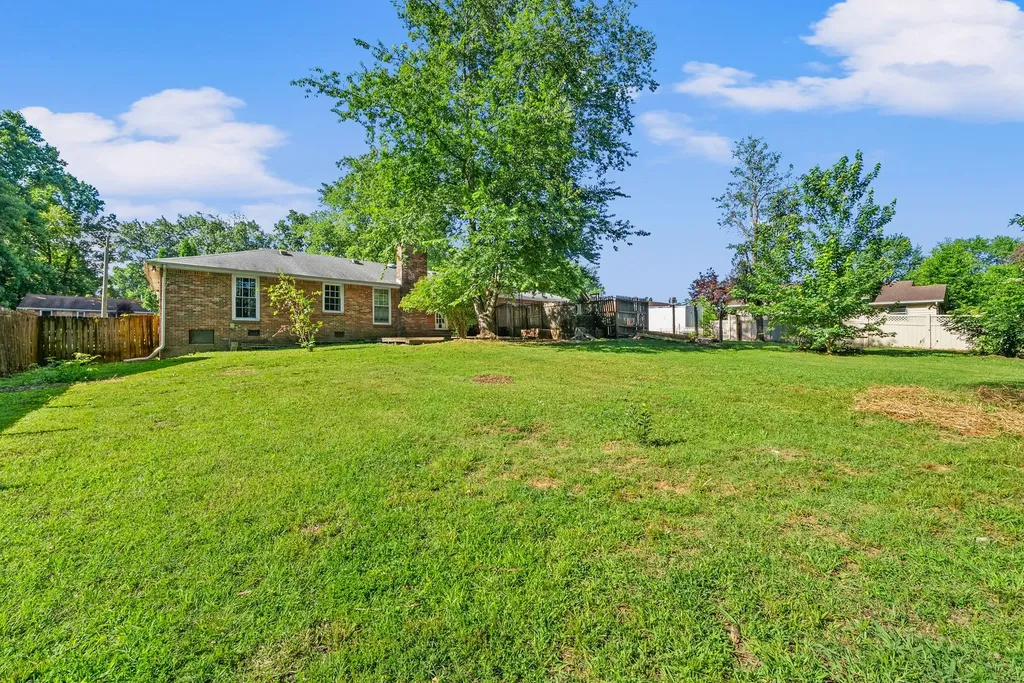 1534 Armistead Drive Clarksville TN 37042