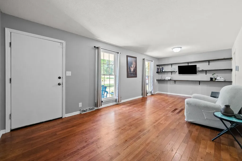 1534 Armistead Drive Clarksville TN 37042