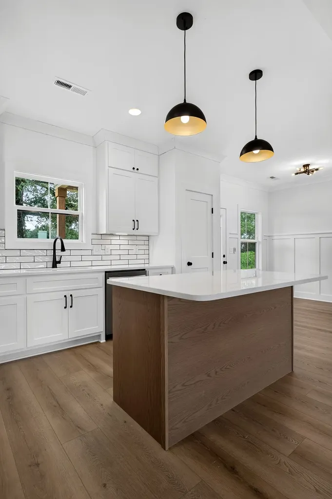 193 Cripps Lane Smithville TN 37166