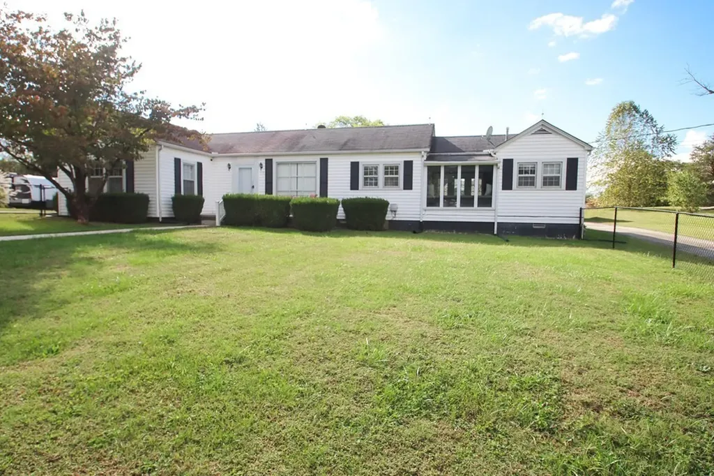 319 Mount View Drive Sparta TN 38583