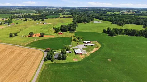5039 Somerville Road Cross Plains TN 37049