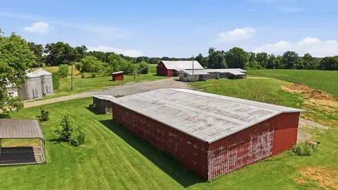 5039 Somerville Road Cross Plains TN 37049