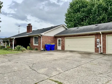 1010 S College Street Franklin KY 42134