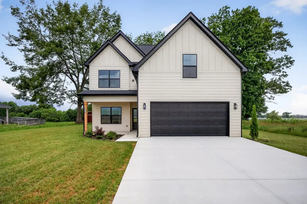 241 Cripps Lane Smithville TN 37166