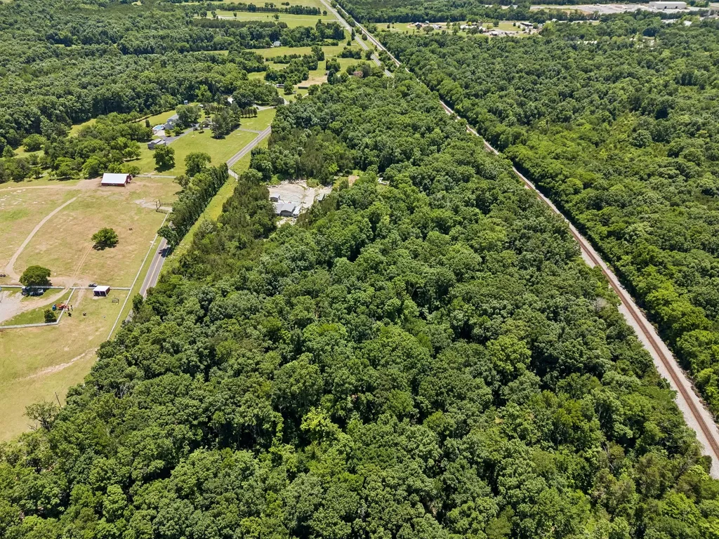 9346 Christiana Fosterville Road Christiana TN 37037