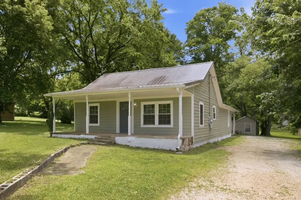 8361 Mount Joy Road Mount Pleasant TN 38474