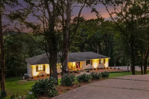 4629 Shys Hill Road Nashville TN 37215
