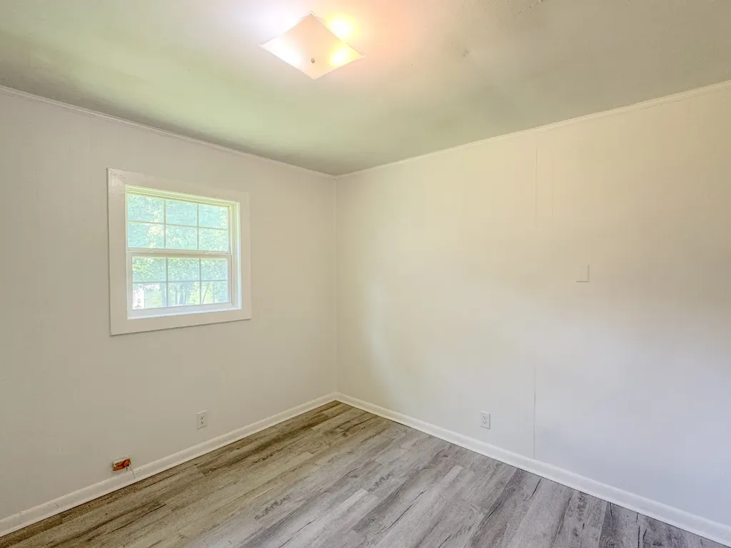211 Hayes Street Hartsville TN 37074