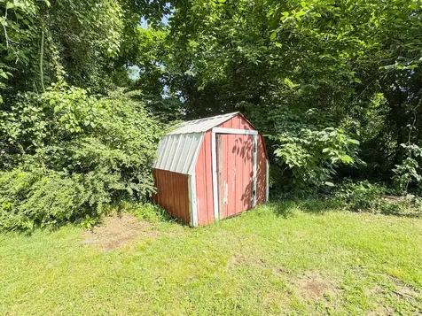 211 Hayes Street Hartsville TN 37074