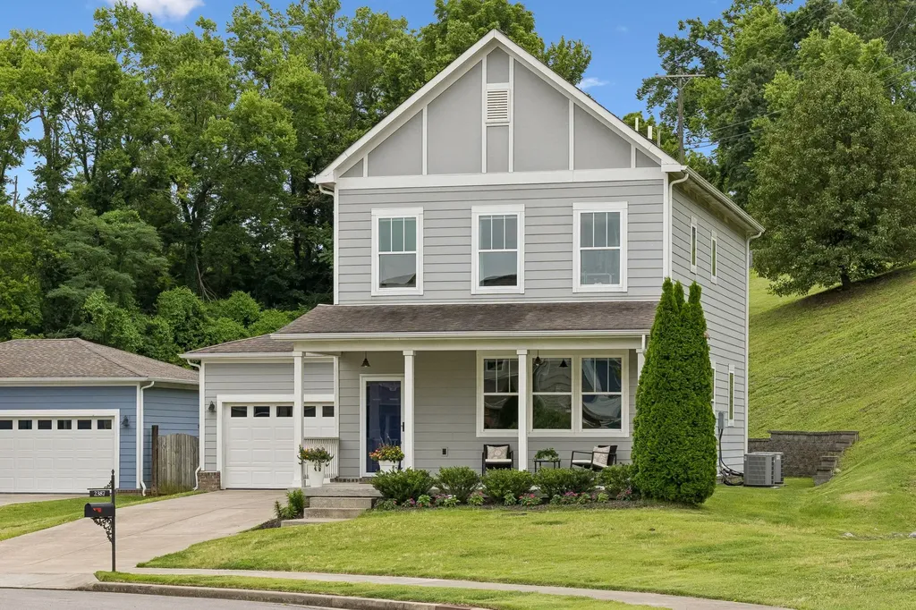 2387 Somerset Valley Drive Antioch TN 37013