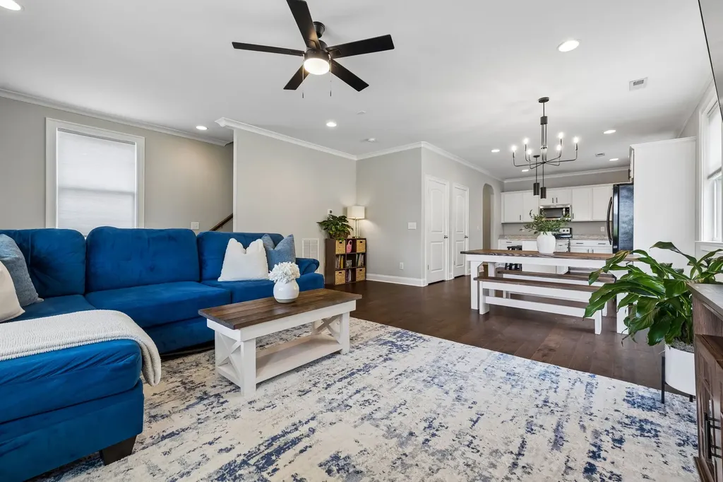 2387 Somerset Valley Drive Antioch TN 37013