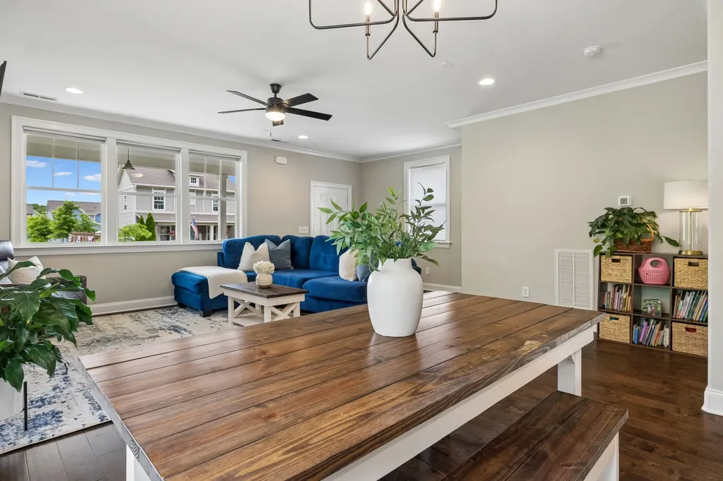 2387 Somerset Valley Drive Antioch TN 37013