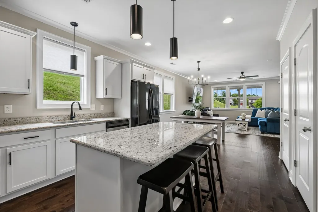 2387 Somerset Valley Drive Antioch TN 37013