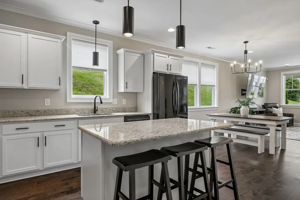 2387 Somerset Valley Drive Antioch TN 37013