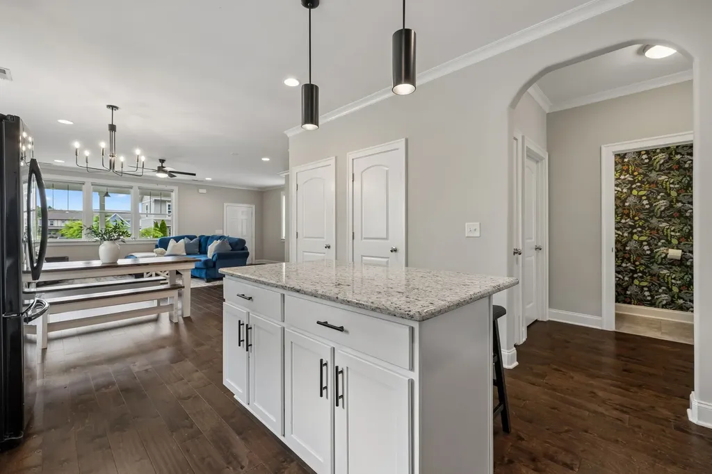 2387 Somerset Valley Drive Antioch TN 37013