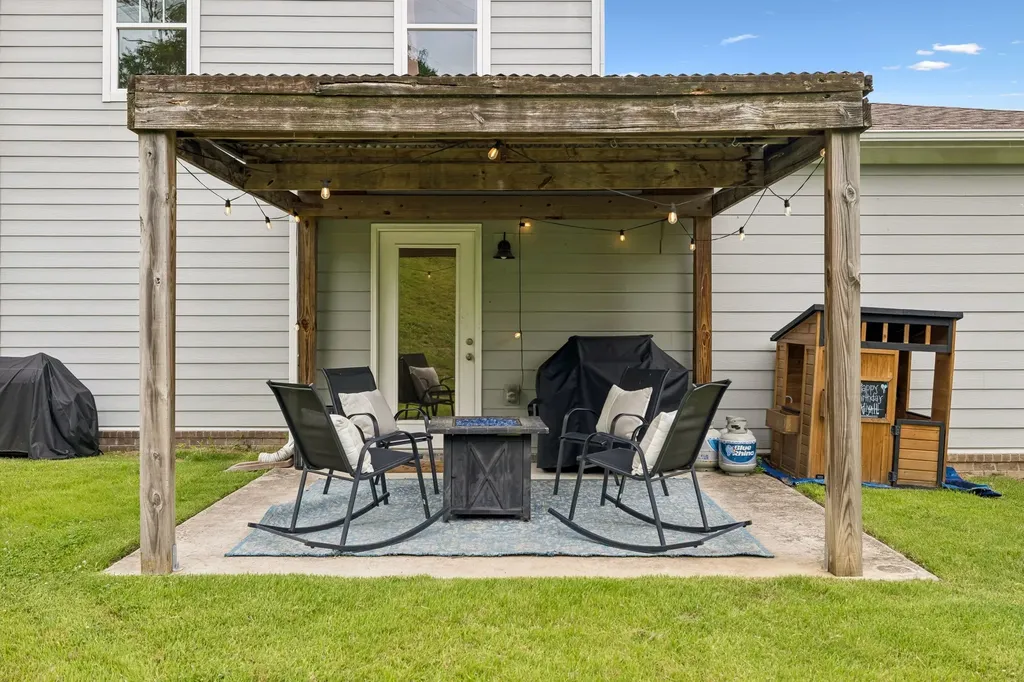 2387 Somerset Valley Drive Antioch TN 37013