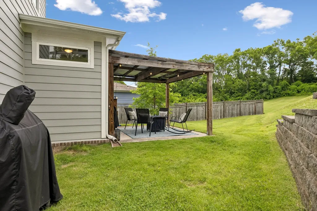 2387 Somerset Valley Drive Antioch TN 37013