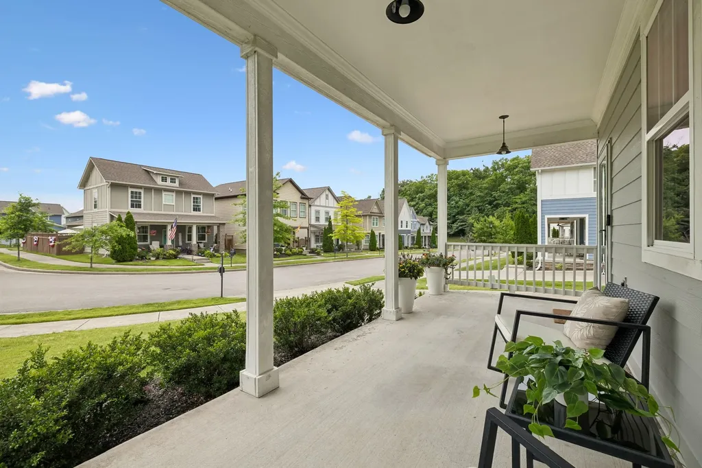 2387 Somerset Valley Drive Antioch TN 37013