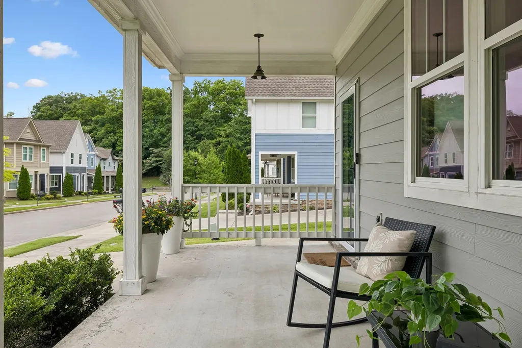 2387 Somerset Valley Drive Antioch TN 37013