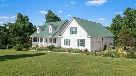 1621 Shelbyville Highway Petersburg TN 37144