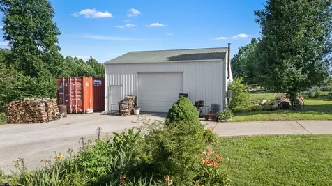 1621 Shelbyville Highway Petersburg TN 37144