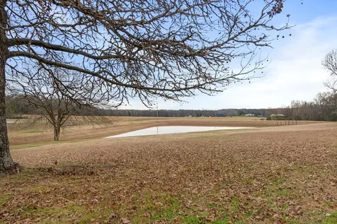 3100 Floyd Road Eagleville TN 37060