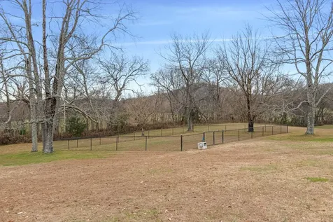 3100 Floyd Road Eagleville TN 37060