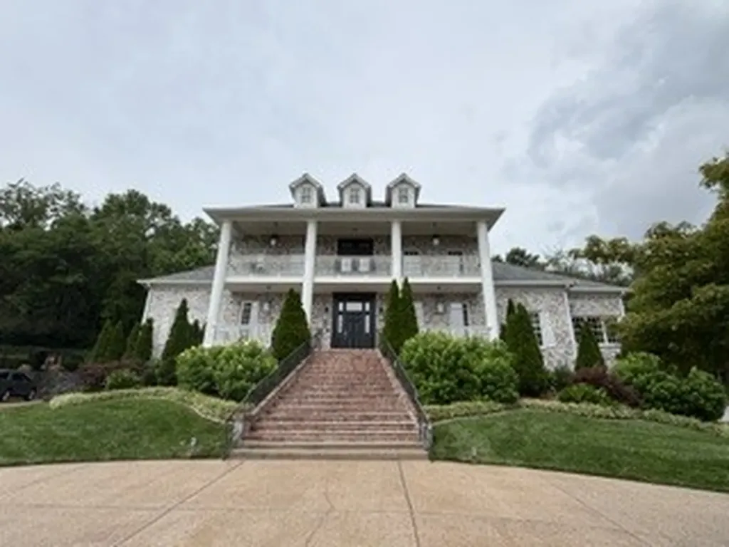 511 Waxwood Drive Brentwood TN 37027
