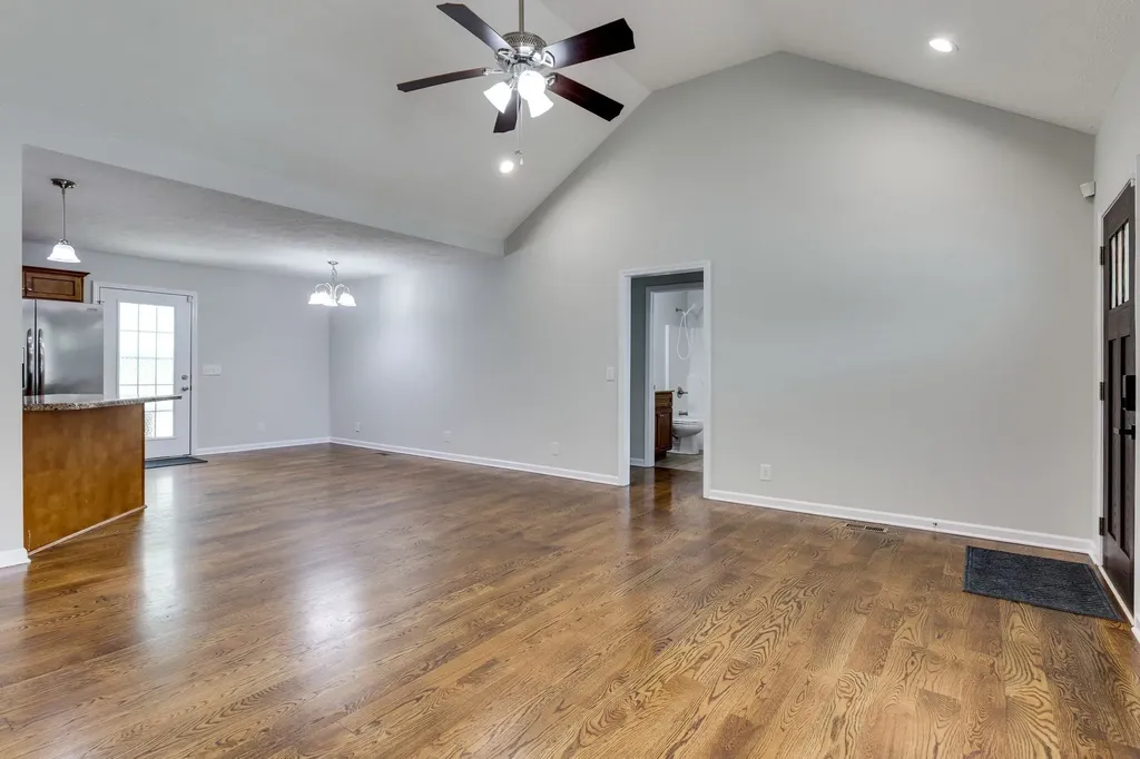 107 Doak Street Shelbyville TN 37160
