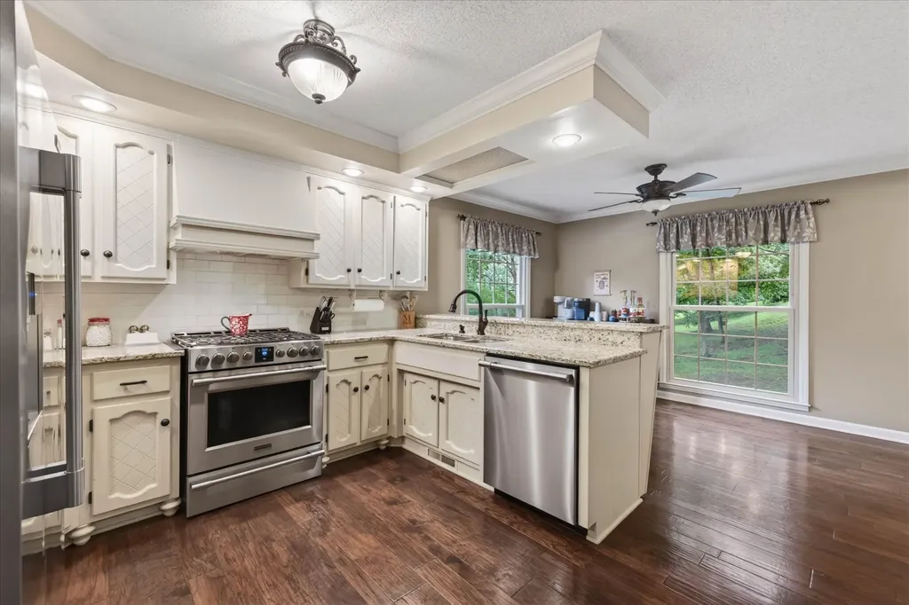 1610 Deerfield Drive Clarksville TN 37043