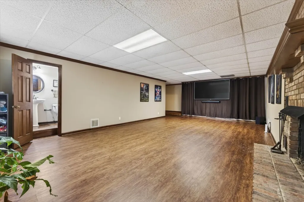 1610 Deerfield Drive Clarksville TN 37043