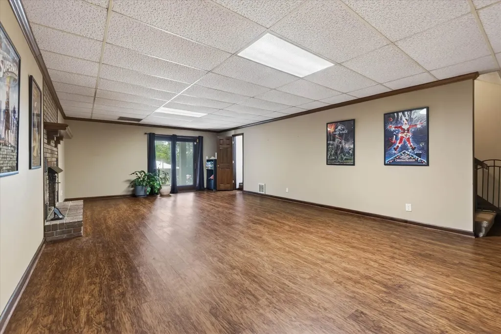 1610 Deerfield Drive Clarksville TN 37043