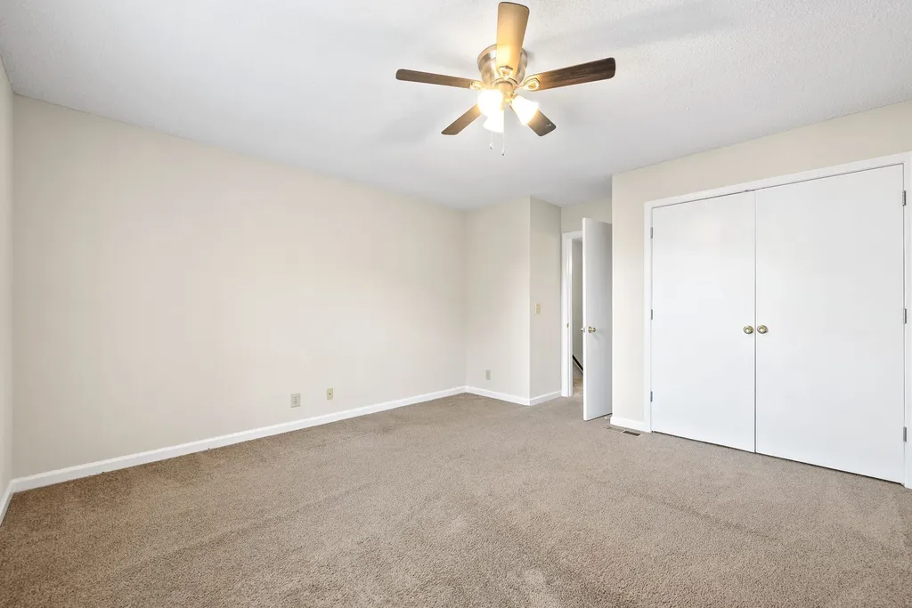 2303 Raleigh Court Clarksville TN 37043