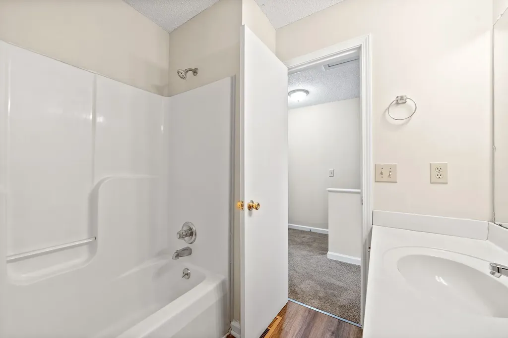 2303 Raleigh Court Clarksville TN 37043