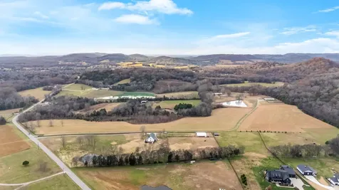 3100 Floyd Road Eagleville TN 37060