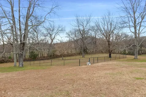 3100 Floyd Road Eagleville TN 37060