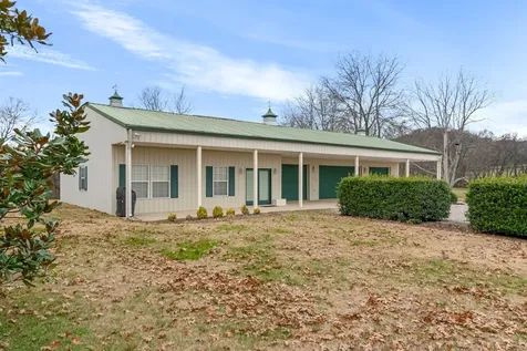 3100 Floyd Road Eagleville TN 37060