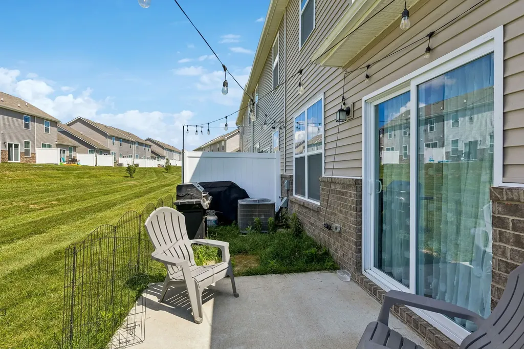 566 Trinity Way Spring Hill TN 37174