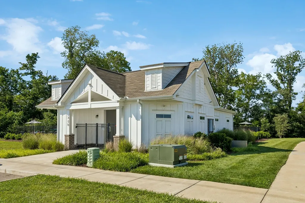 566 Trinity Way Spring Hill TN 37174