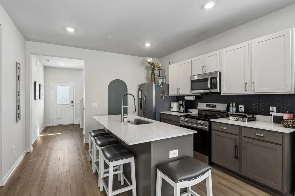 566 Trinity Way Spring Hill TN 37174